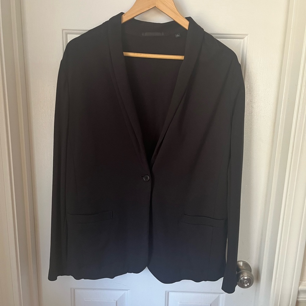 Black Women's Single-Button Blazer Jacket